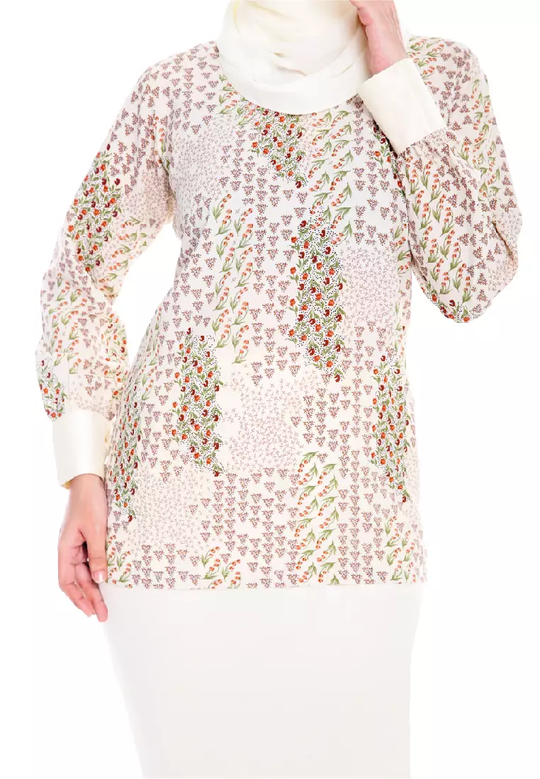 Anggun Casual Wear Modern Muslimah Fashion Blouse Skirt Cream Nude