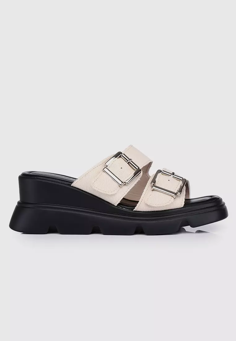 White sales flatform sandals