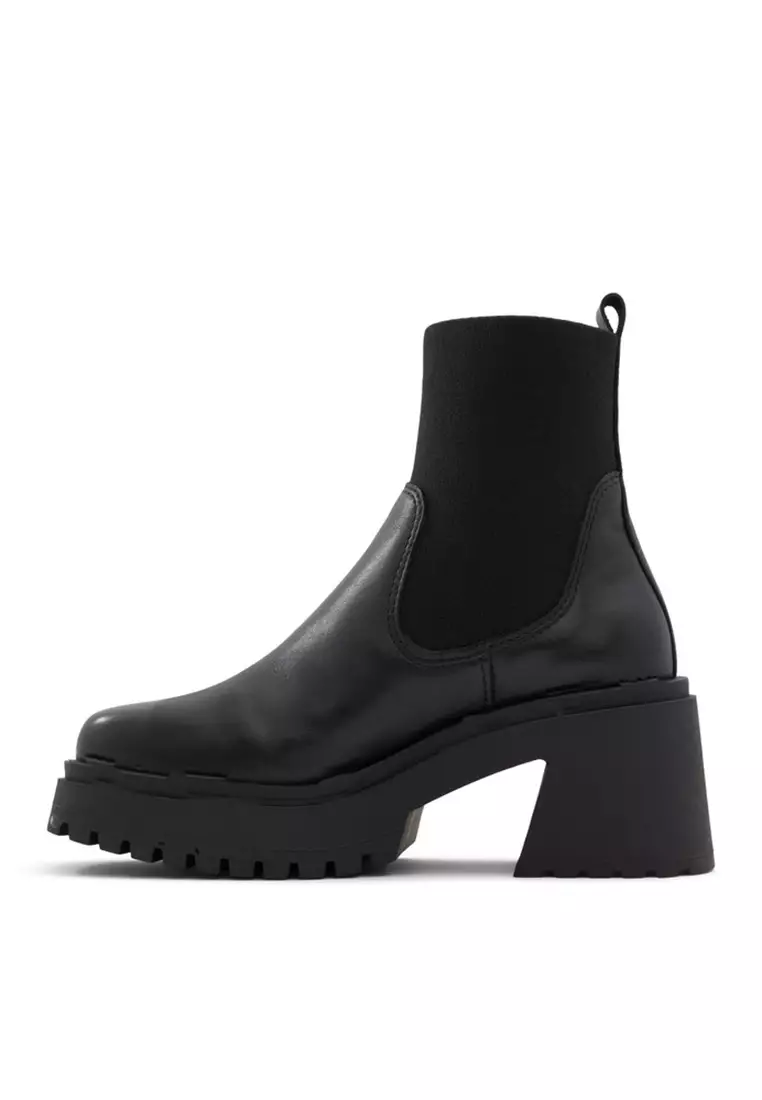 Chelsea discount sock boots