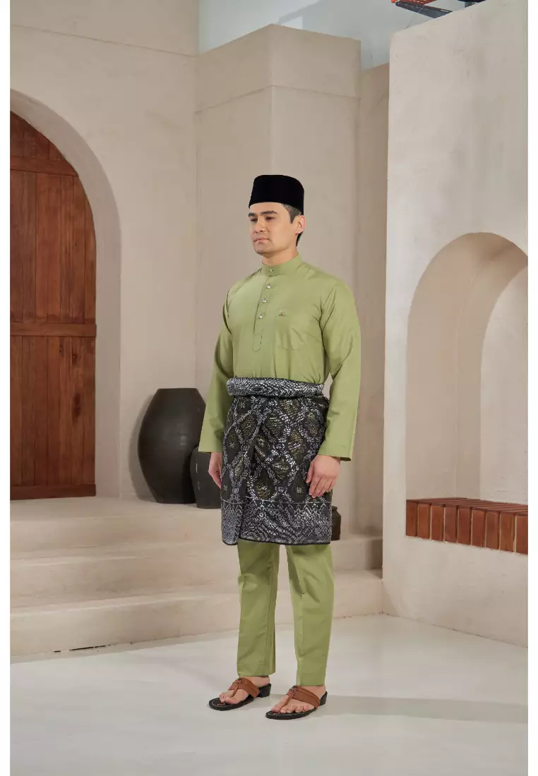 Baju Melayu Moden