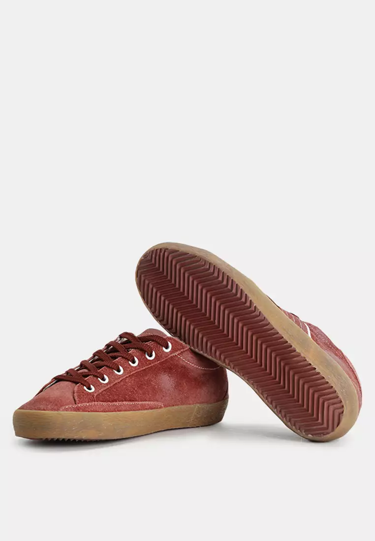 Super-Star Sneakers