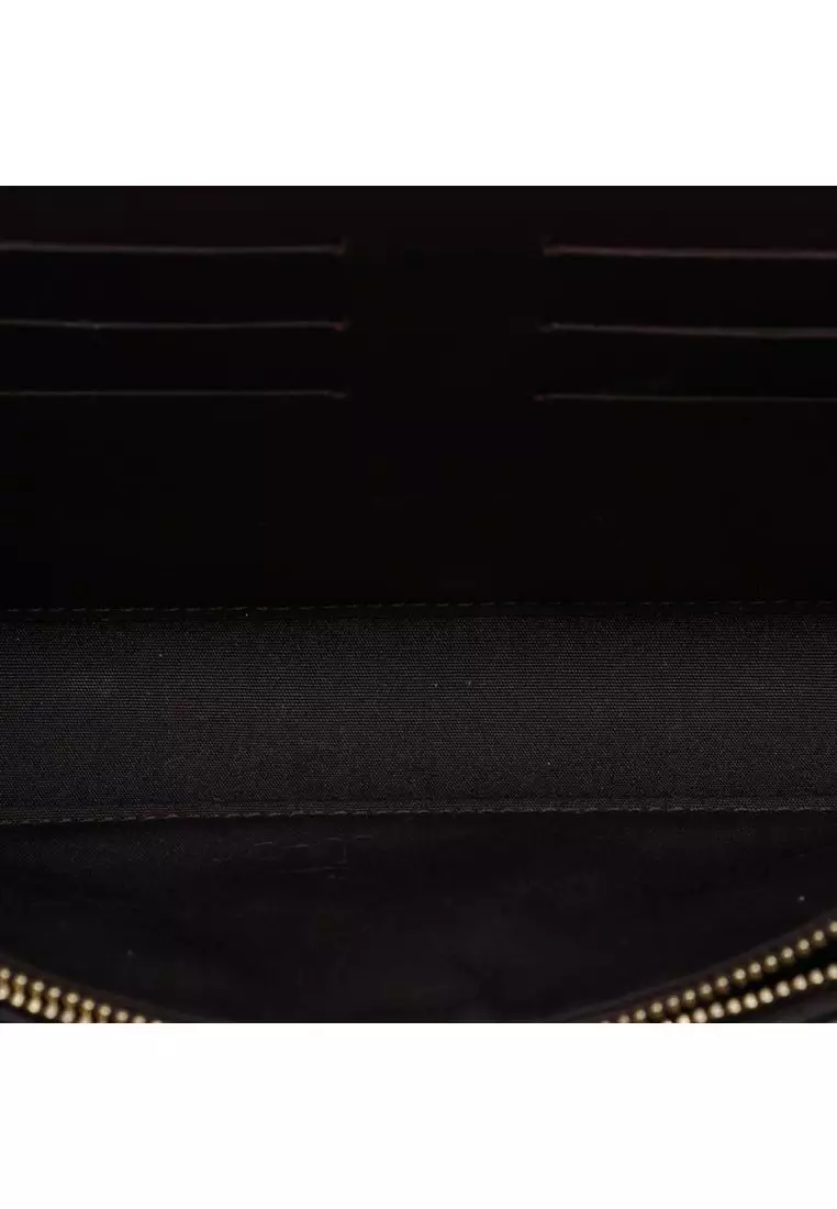 Pre-Loved Louis Vuitton Vernis Rossmore Mm