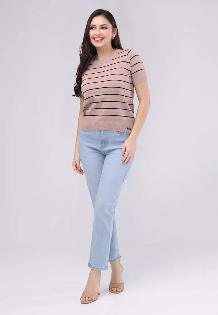 Textured Knitted Short Sleeves Blouse