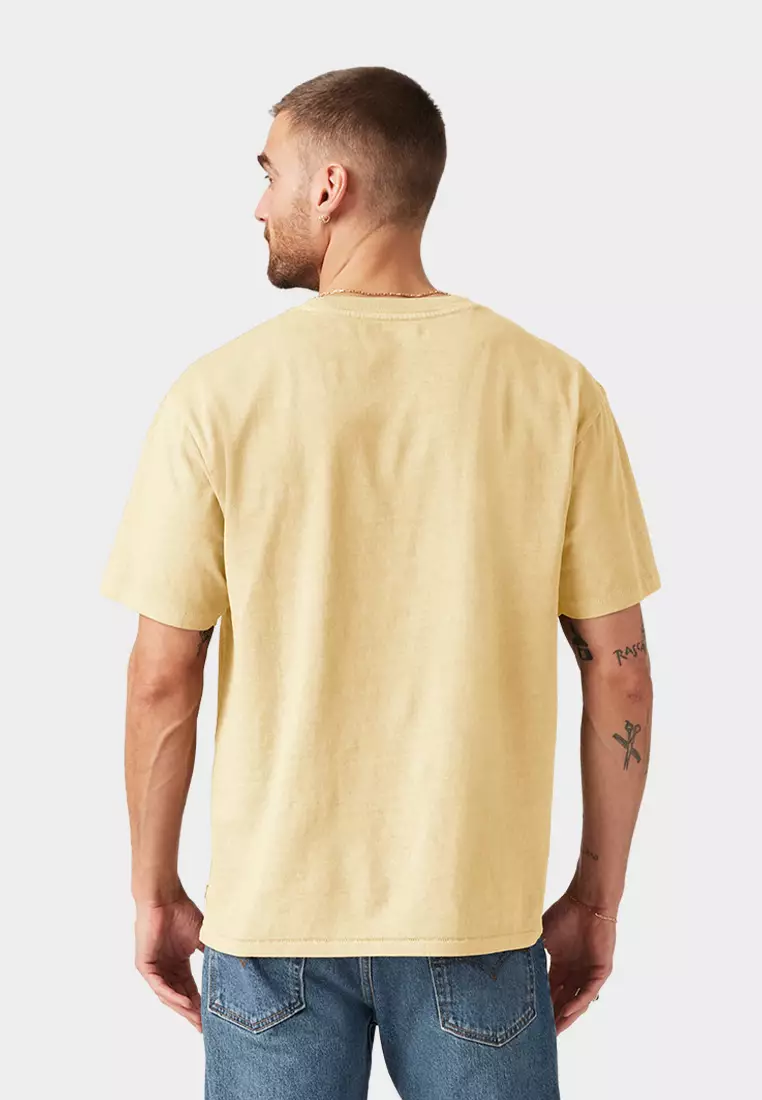 Men's Red Tab Vintage T-Shirt A0637-0140