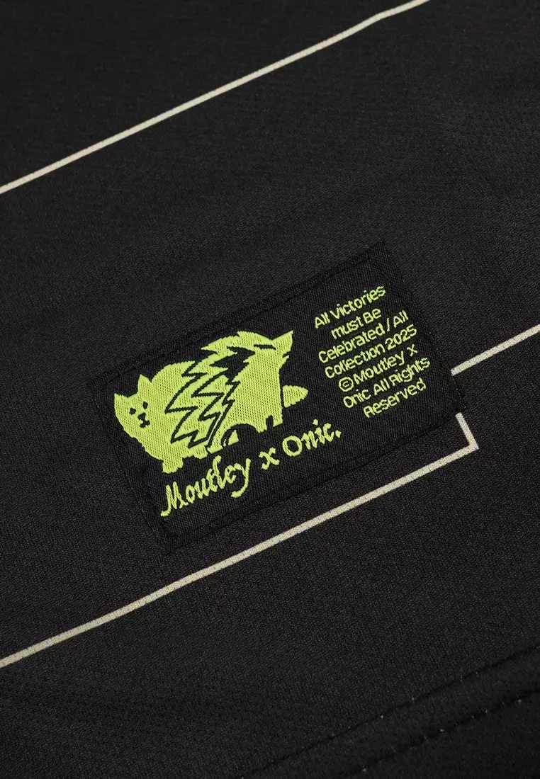 Moutley x Onic - Unisex Jersey T-Shirt Short Sleeve Oversized Fit 270325