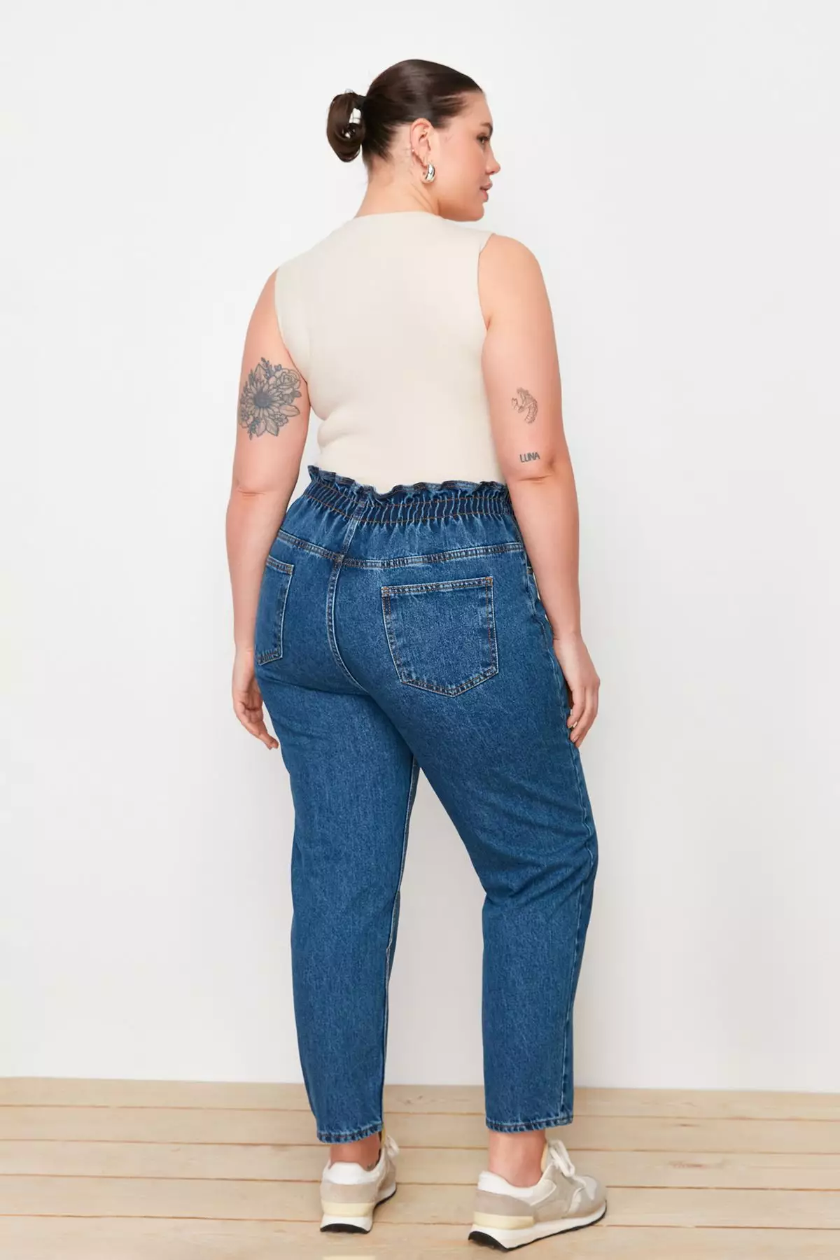 Jual Trendyol Plus Size High Elastic Waist Mom Jeans Original 2025