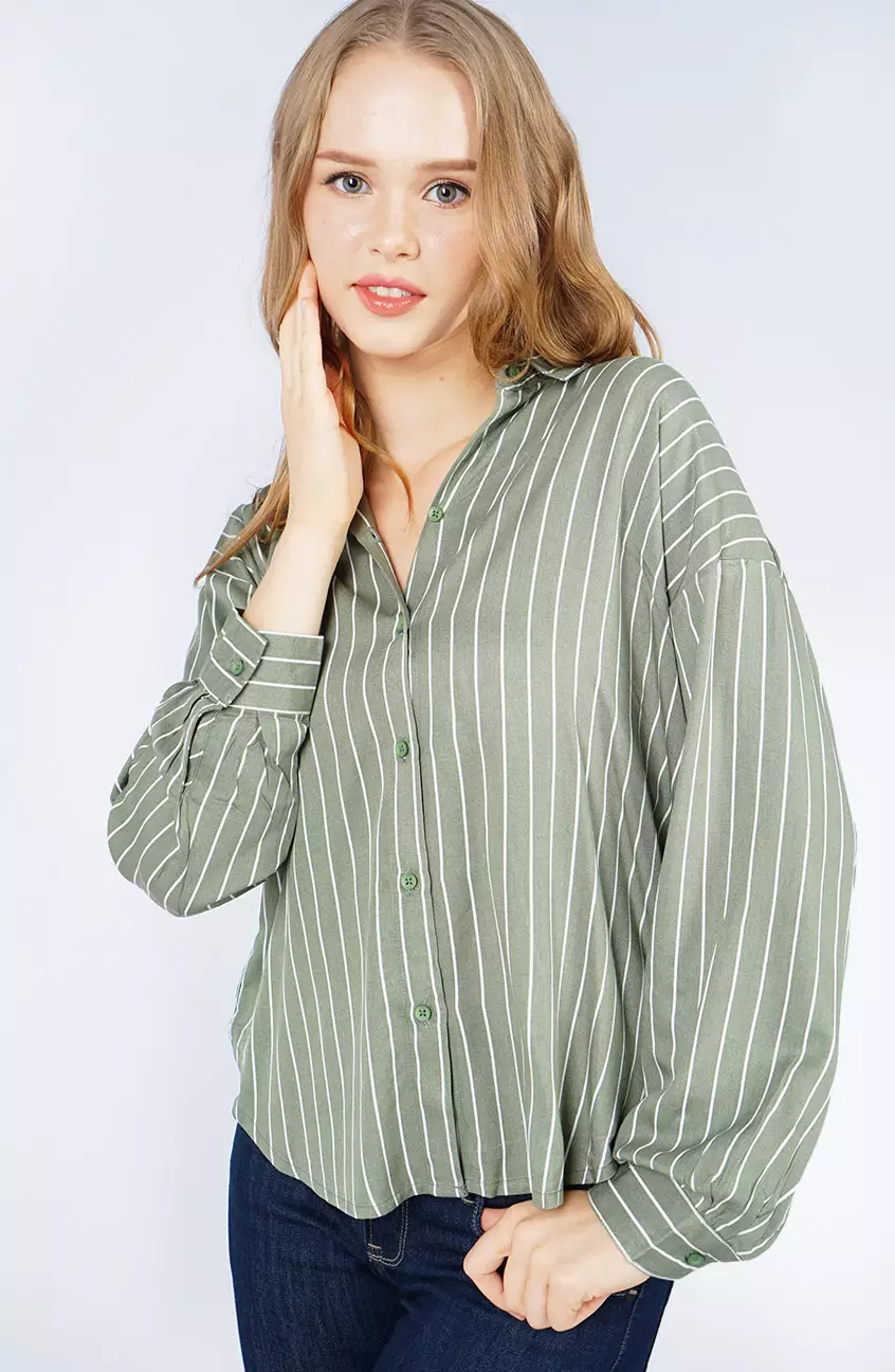 Kemeja Wanita Poppy Green Offwhite