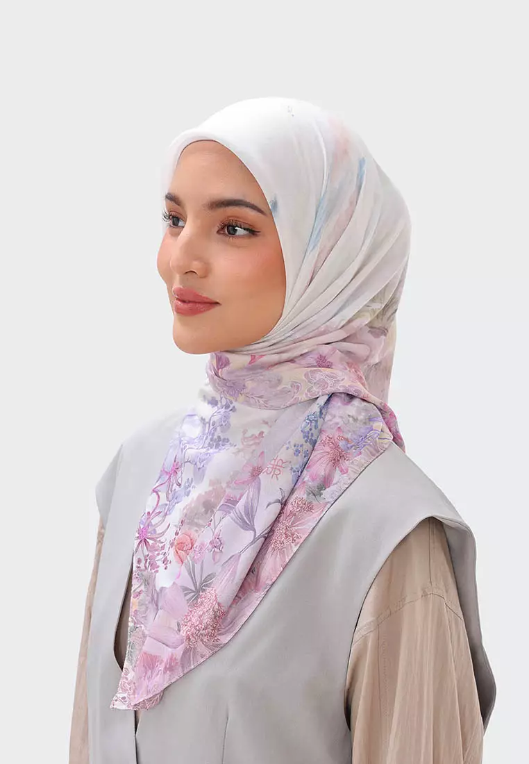 Ria Miranda Vanilla Naira Scarf