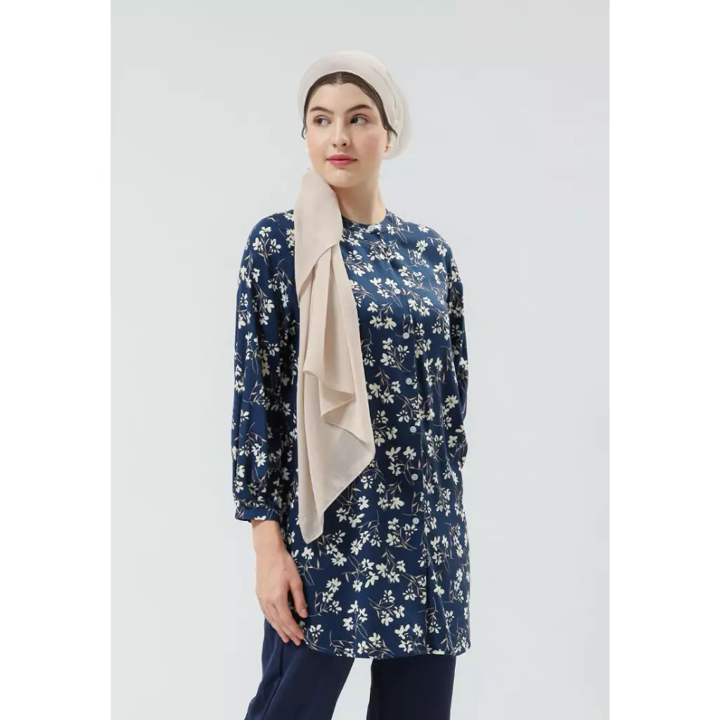Urban Exchange Wendy Navy Shirt Printed - Atasan Tunik Rayon Kasual