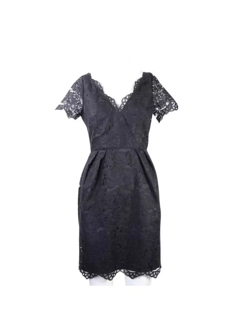 Stella mccartney hotsell black lace dress