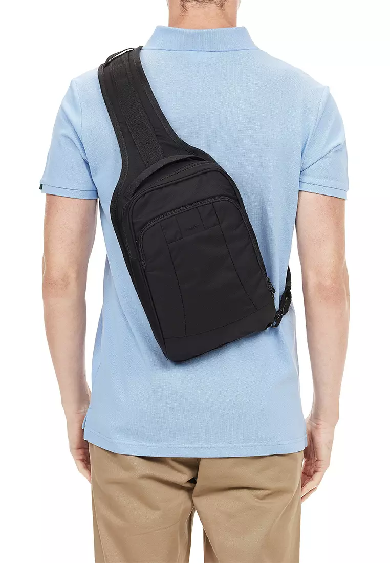Metrosafe LS150 Sling Pack Anti-Theft Crossbody Bag