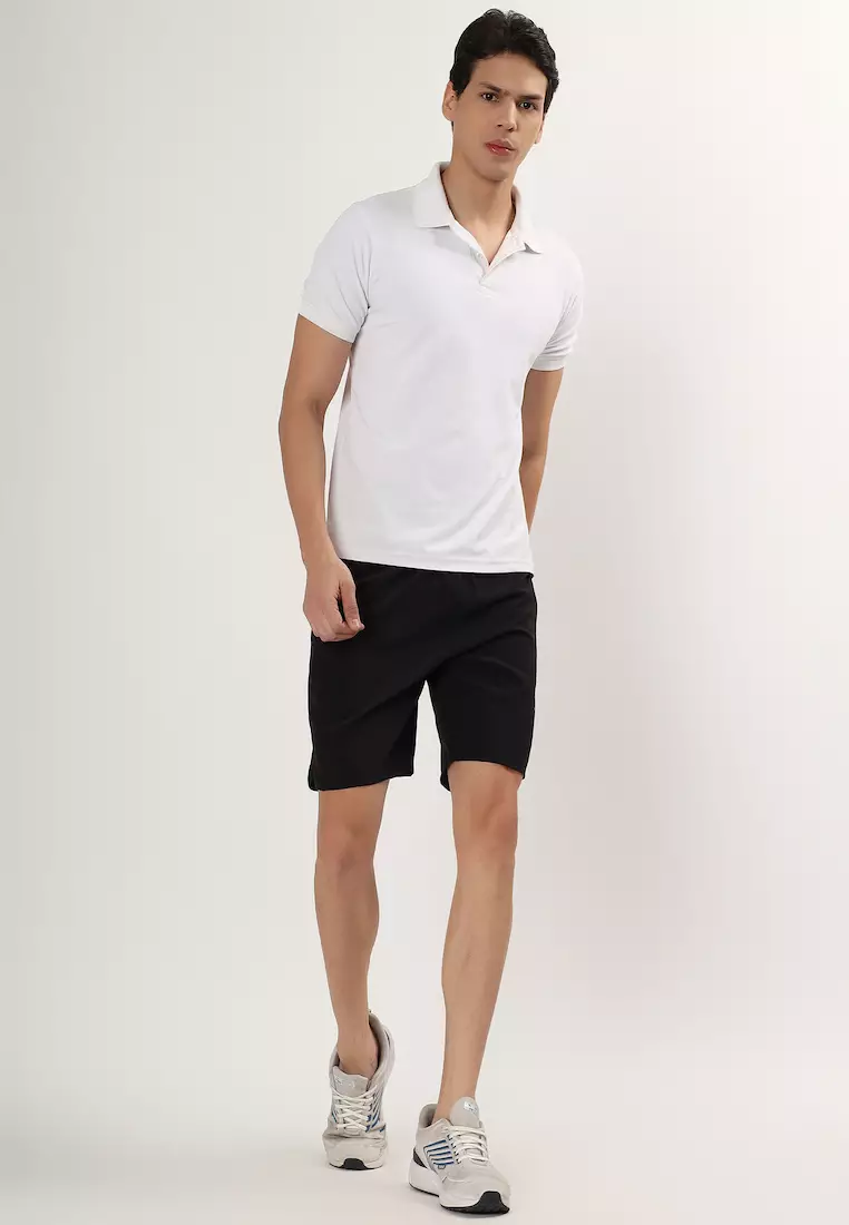 男士侧开叉黑色透气短裤，运动服，训练，跑步，健身