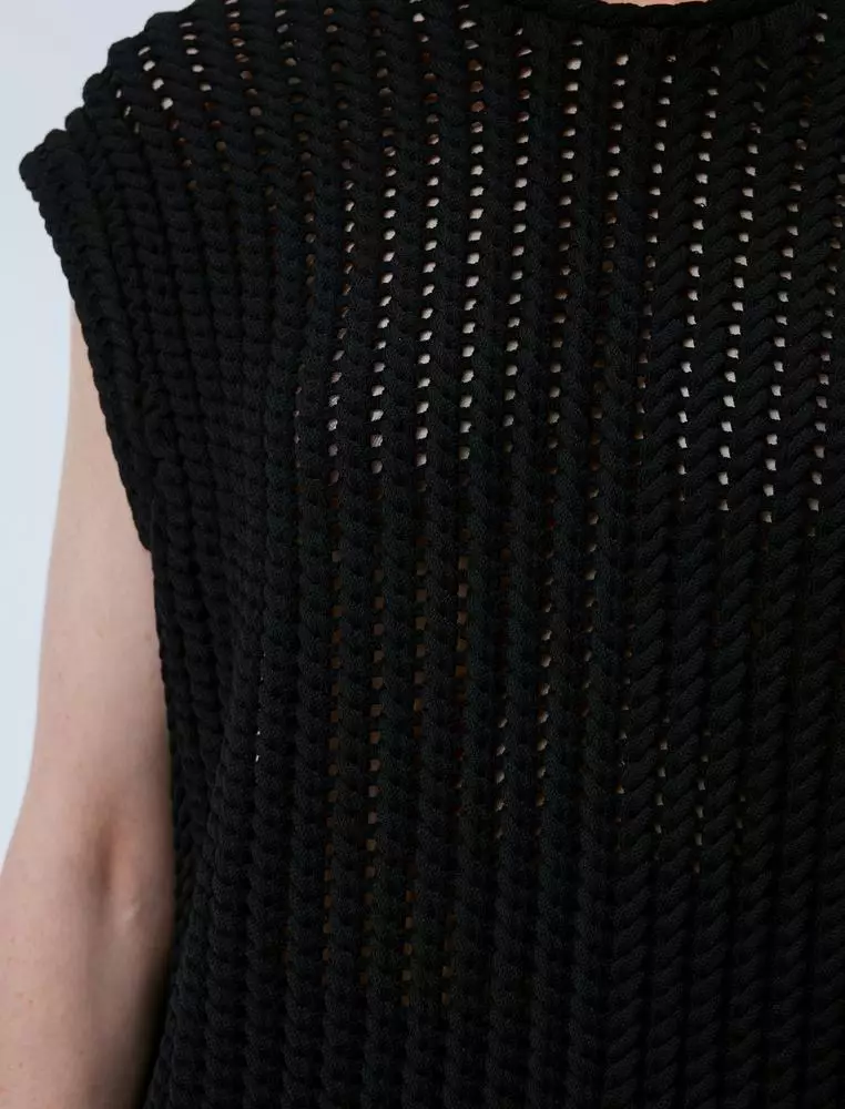 Simple Knit Vest