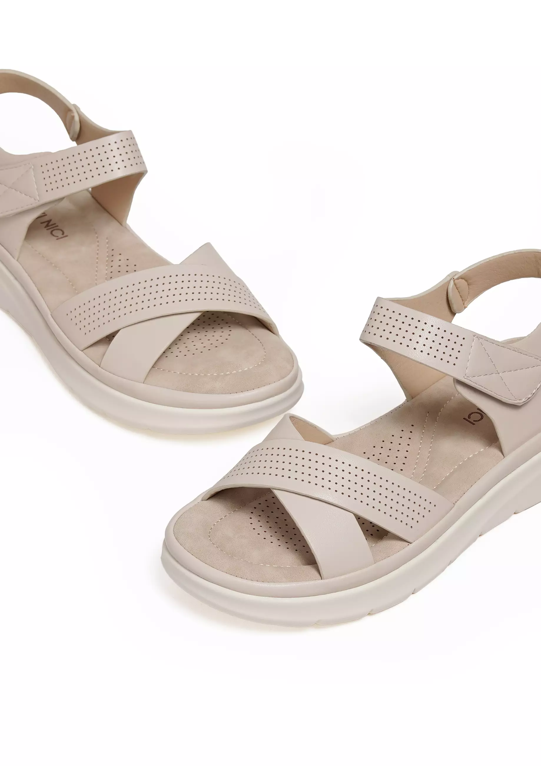 VIVI NICI - Raina Sandal Slip On Wedges Wanita Hak 3 Cm Cannoli Cream