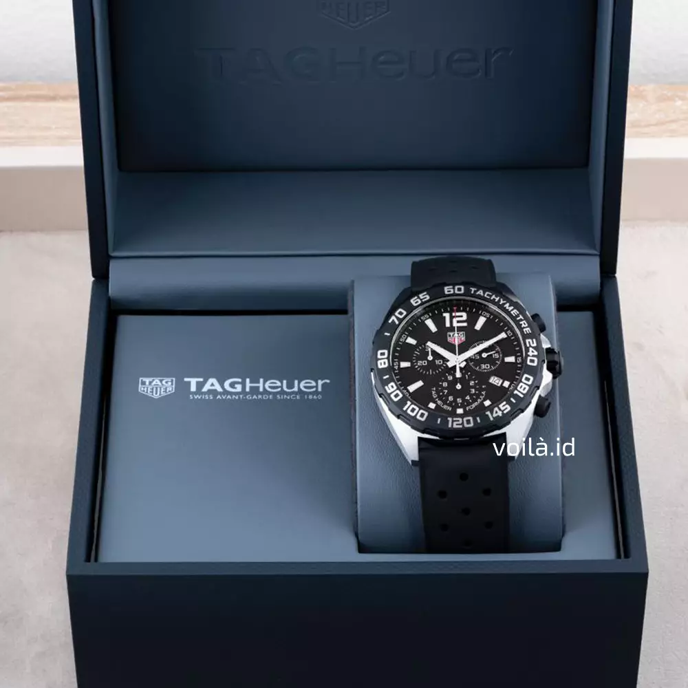 Formula One 43 - CAZ1010.FT8024 Quartz Chronograph Black