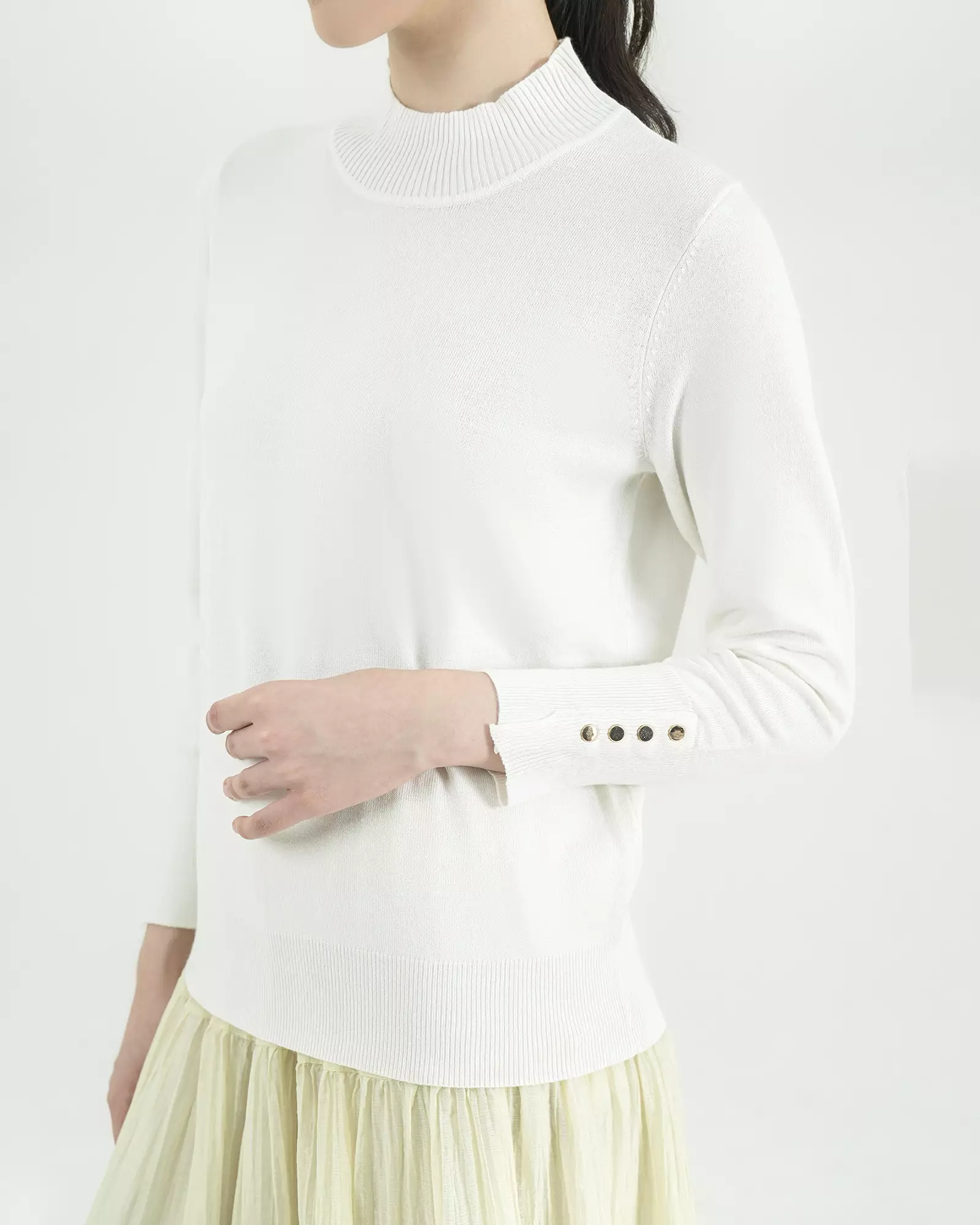 Geulis.id AGILE KNIT TOP - Brokenwhite