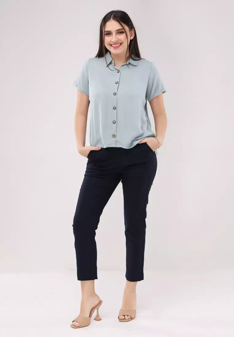 Single Twill Woven Short Sleeves Blouse