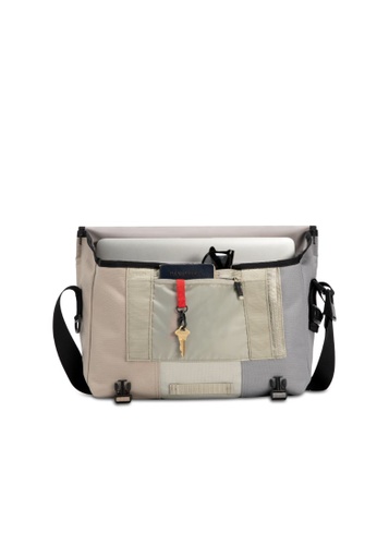 Buy Timbuk2 Timbuk2 Classic Messenger Altitude S 21 Online Zalora Singapore