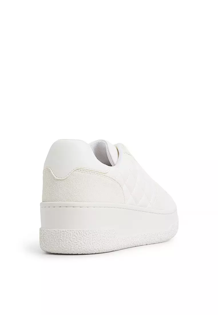 Deevale Sneakers