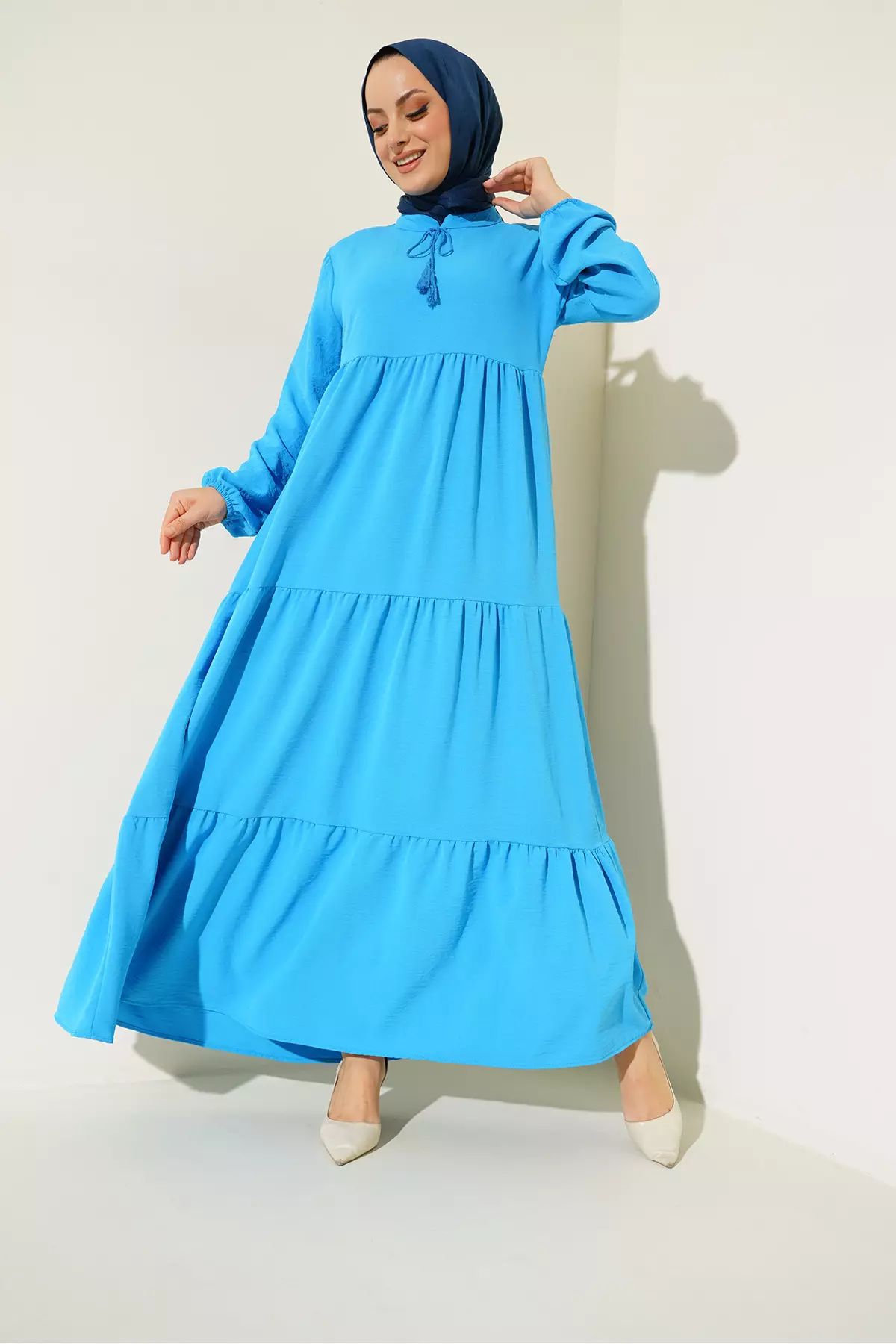 Modest Collar Lace-Up Dress