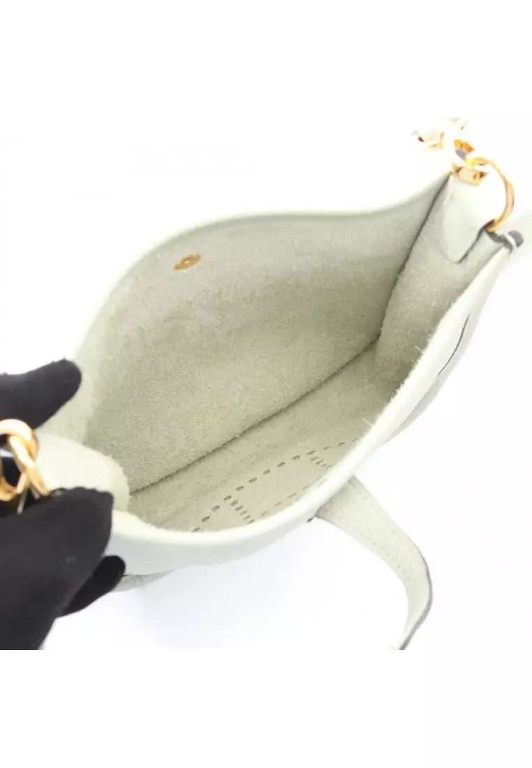 Pre-Loved Hermès Evelyn TPM Grineve Shoulder bag Clemence leather Light green gold hardware B stamp