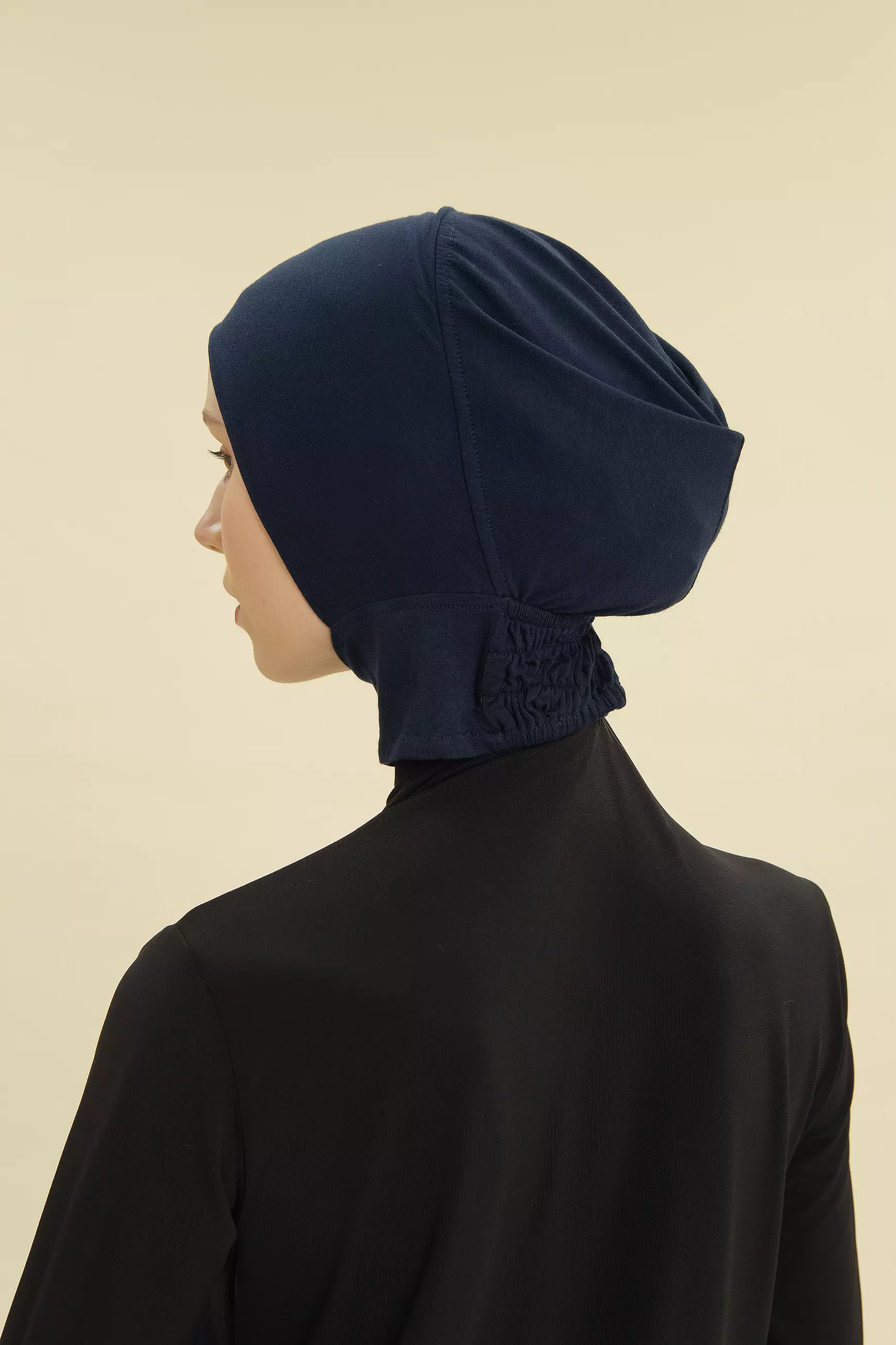 Inner Neck Kerut Navy