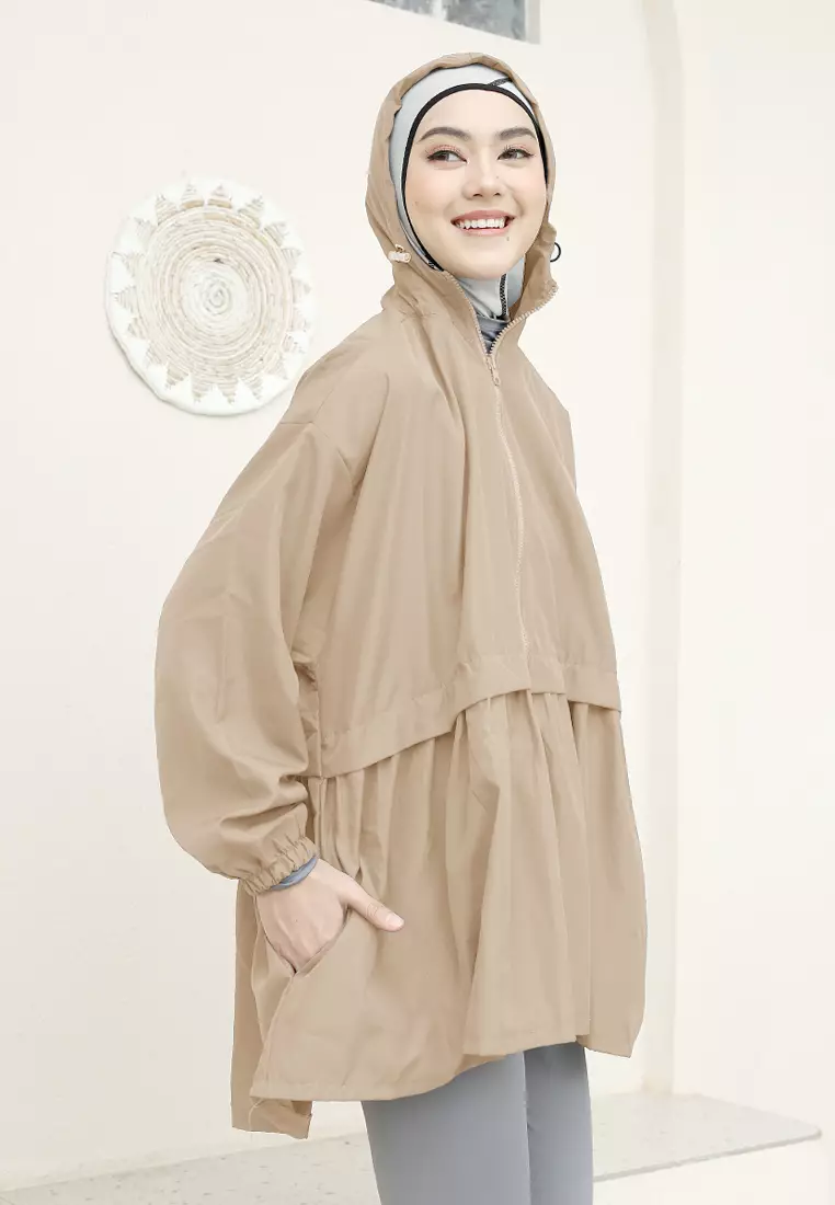 Zelena - Archie Sports Jacket | Jaket Olahraga Wanita Ruffle - Brown Sugar