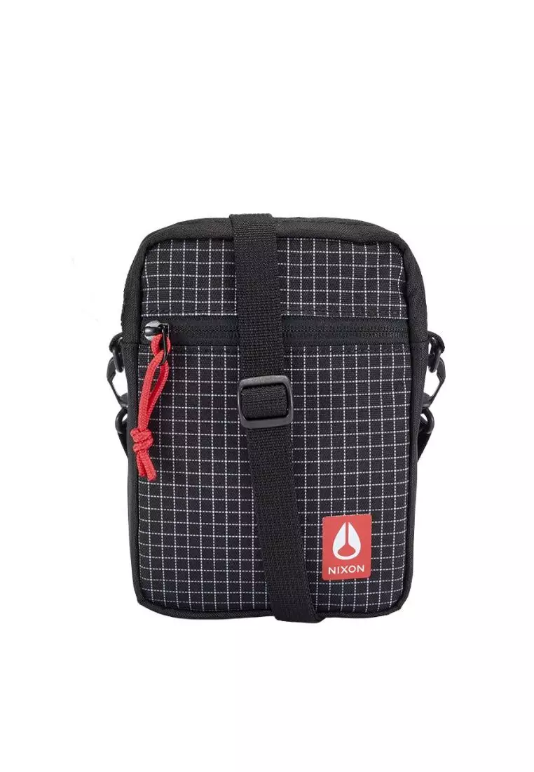 Nixon hot sale bag malaysia