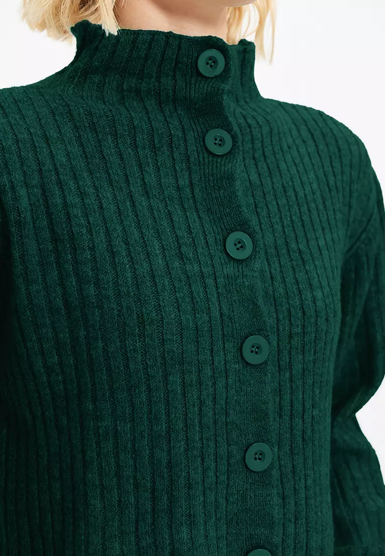 Oversized Collar Cardigan