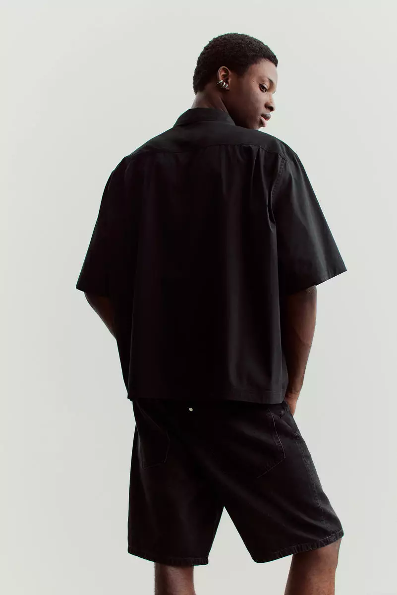 Oversized Fit Short-sleeved shirt