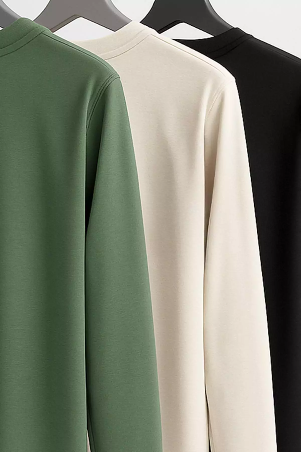 Black-Beige-Dark Green Regular/Normal Long Sleeve 3-Pack Basic T-Shirt