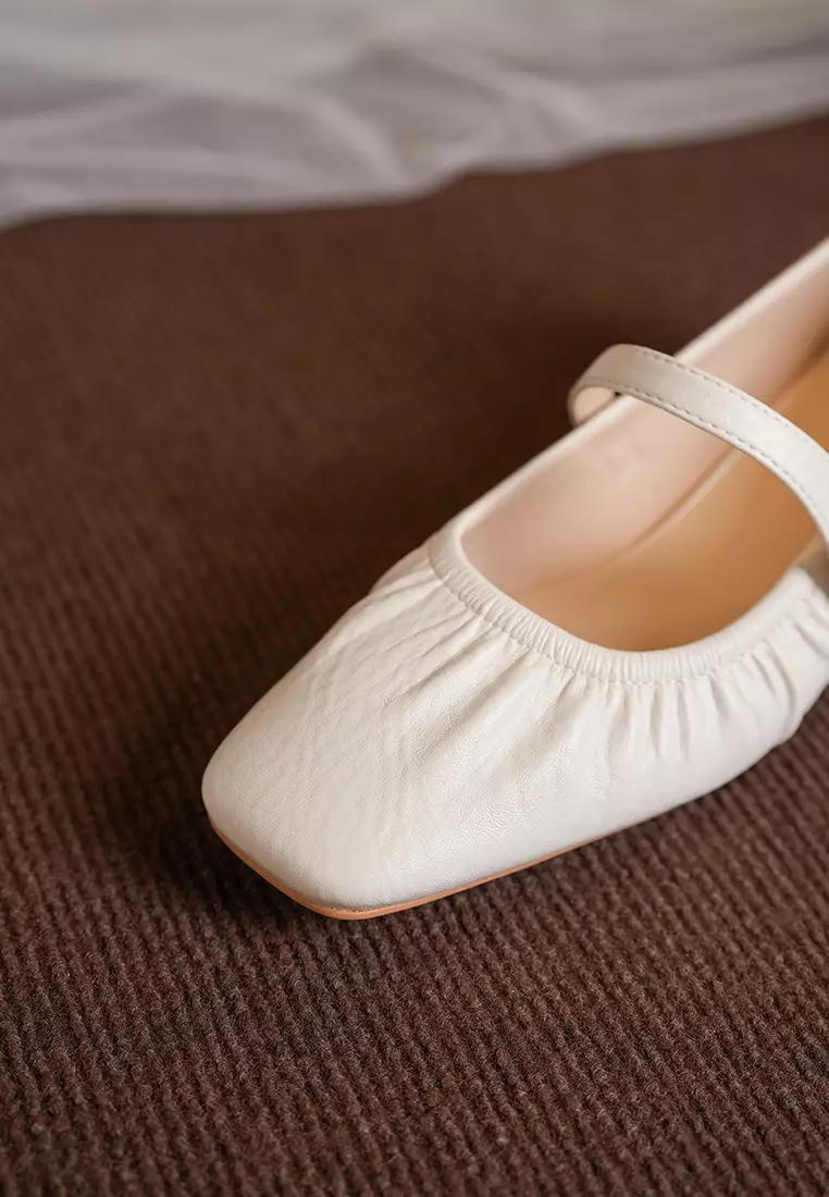 3CM Pearl Strap Microfiber Leather Mary Jane Shoes BY3102-19