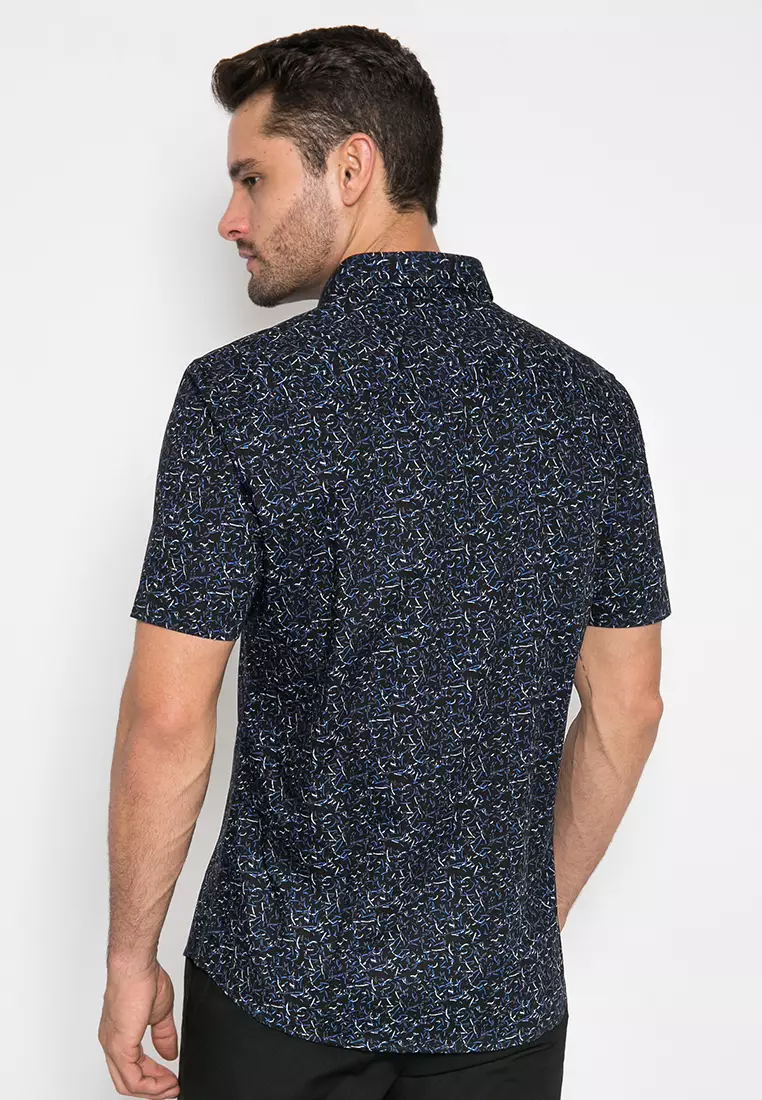 Johnwin - Kemeja Formal - Motif Abstrak - Hitam - FSH.650.K392.869.CSS