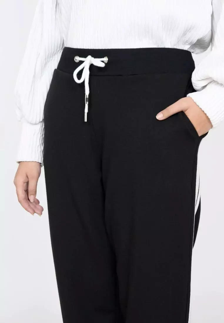 Joan Basic Sweatpants - Celana Training Olahraga Wanita