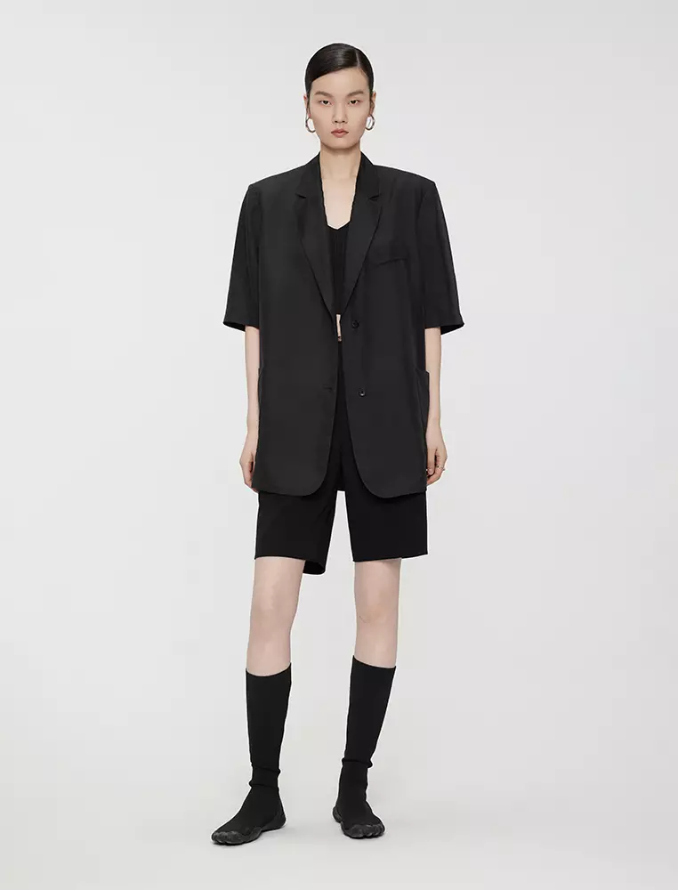 Straight mid-length trousers