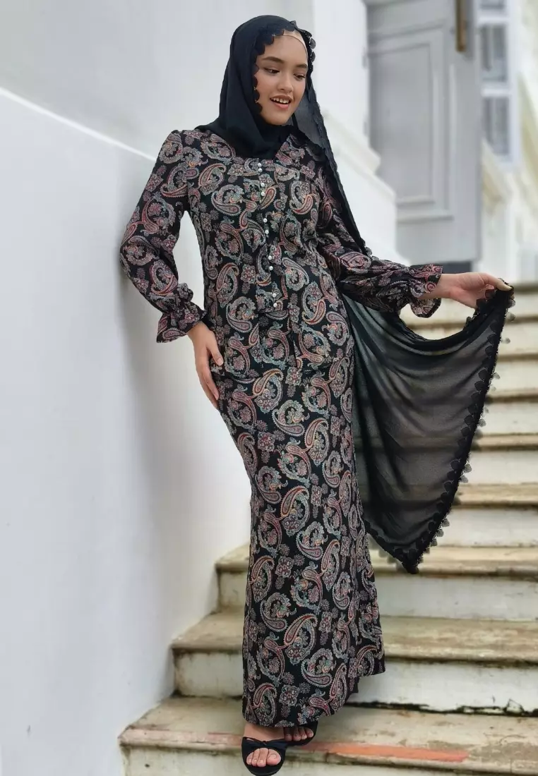 Loveaisyah Black Paisley Puff Sleeve Kebaya Top & Maxi Skirt for Hari Raya