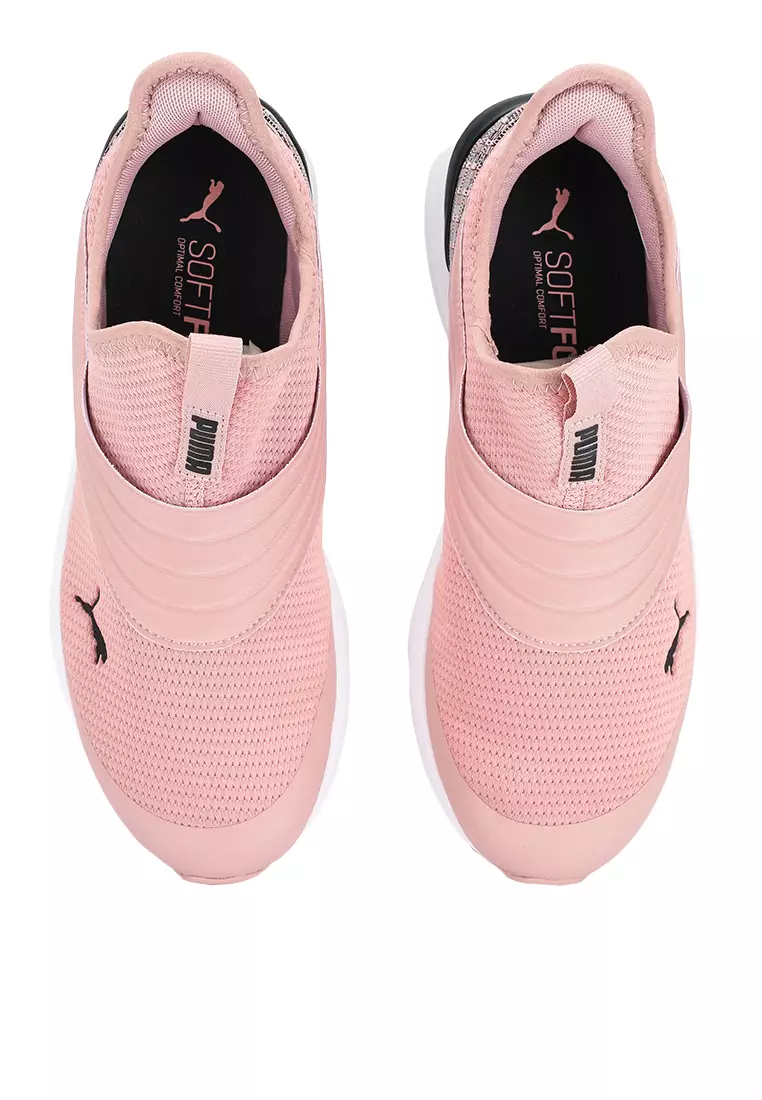 Slip on pumas online womens