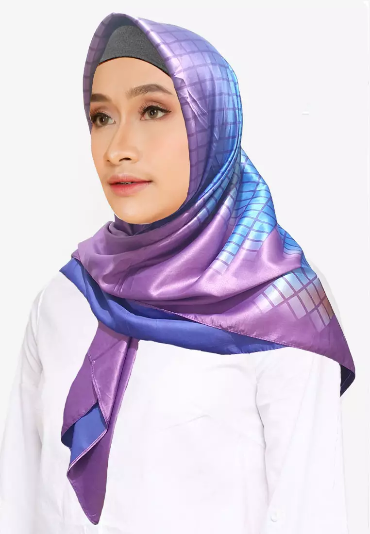Reversible Silky Checkered Gradient Square Scarf Purple