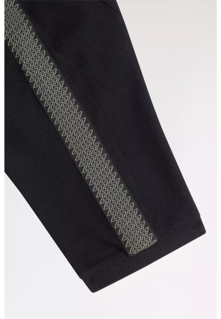 Fred Perry M1697 Tennis Grip Taped T-Shirt (Black)