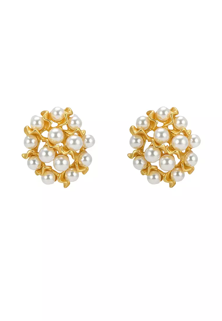 Buy Red s Revenge Grand Pearls Stud Earrings 2023 Online ZALORA