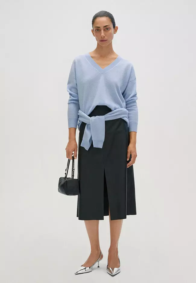 V-Neck Cashmere Sweater