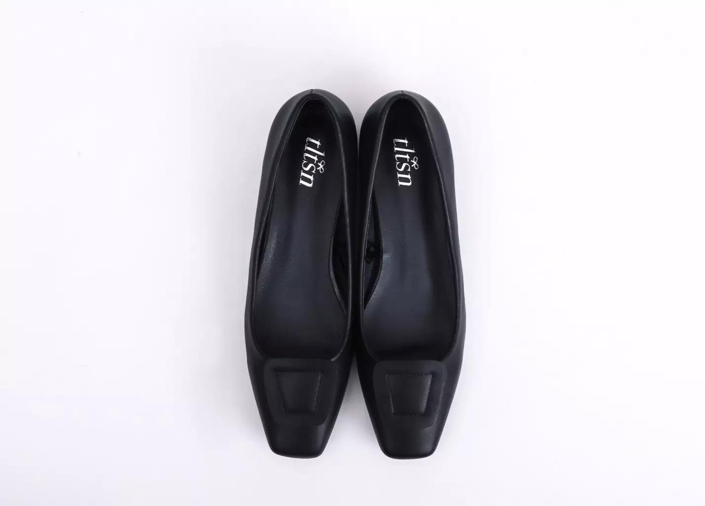 The Little Things She Needs - NEI Flatshoes Sepatu Wanita Navy [TSN0002248.C0050]