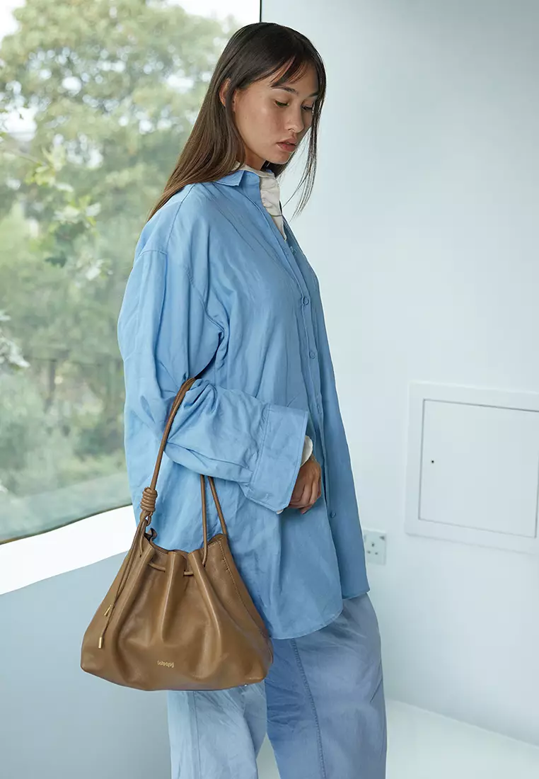 ELIANA Knotty Ruched Two-Way Bag - Milkshake Latte