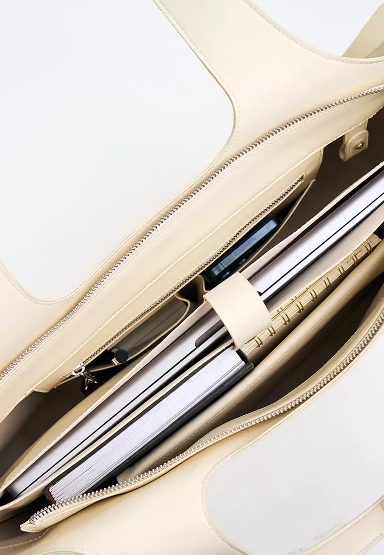 Pu  Customizable Work Bag with Zip Closure