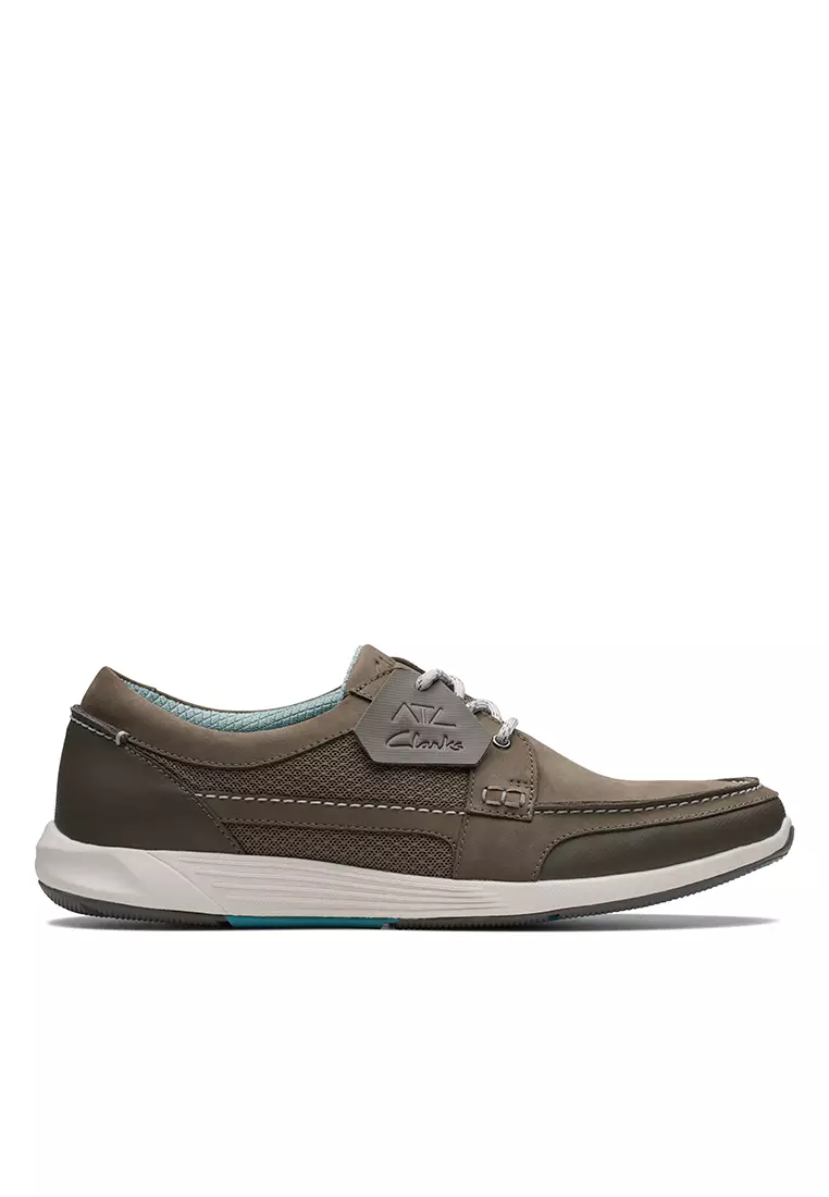 Discount on Clarks  shoes - SKU: Atl Sail West Trainers Grey