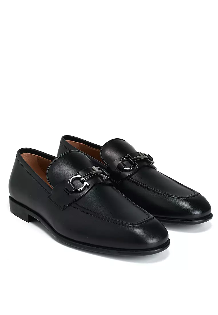 Salvatore ferragamo benford online