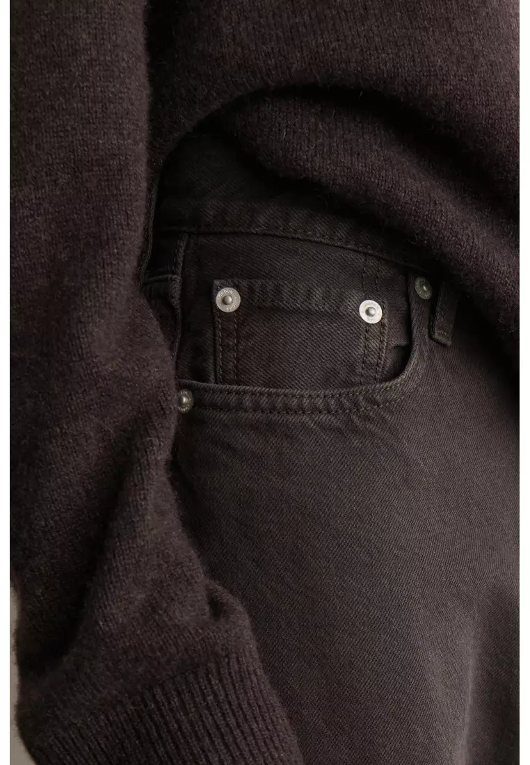 REPRISE STRAIGHT-LEG JEANS