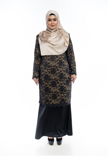 Nayli Plus Size Kurung Modern Black Lace from Nayli in black and green and Multi