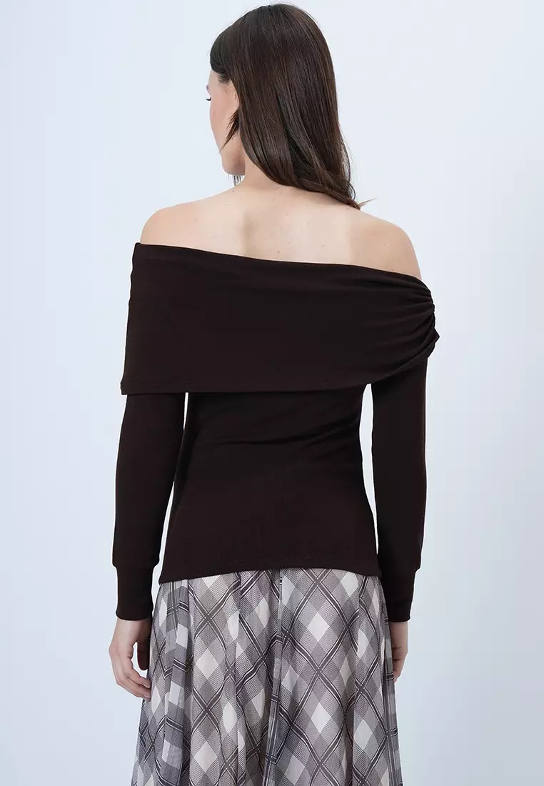 Madonna Collar Shoulder Accessory Detailed Knitted Top