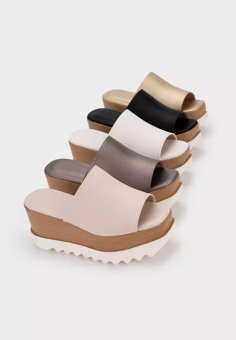CASUAL PLATFORM WEDGE HEEL SLIDE